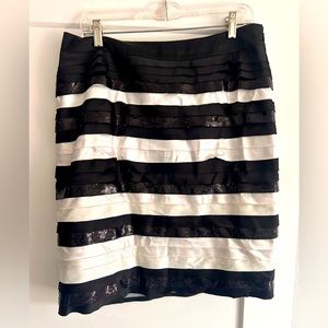 White House Black Market sequence mini skirt